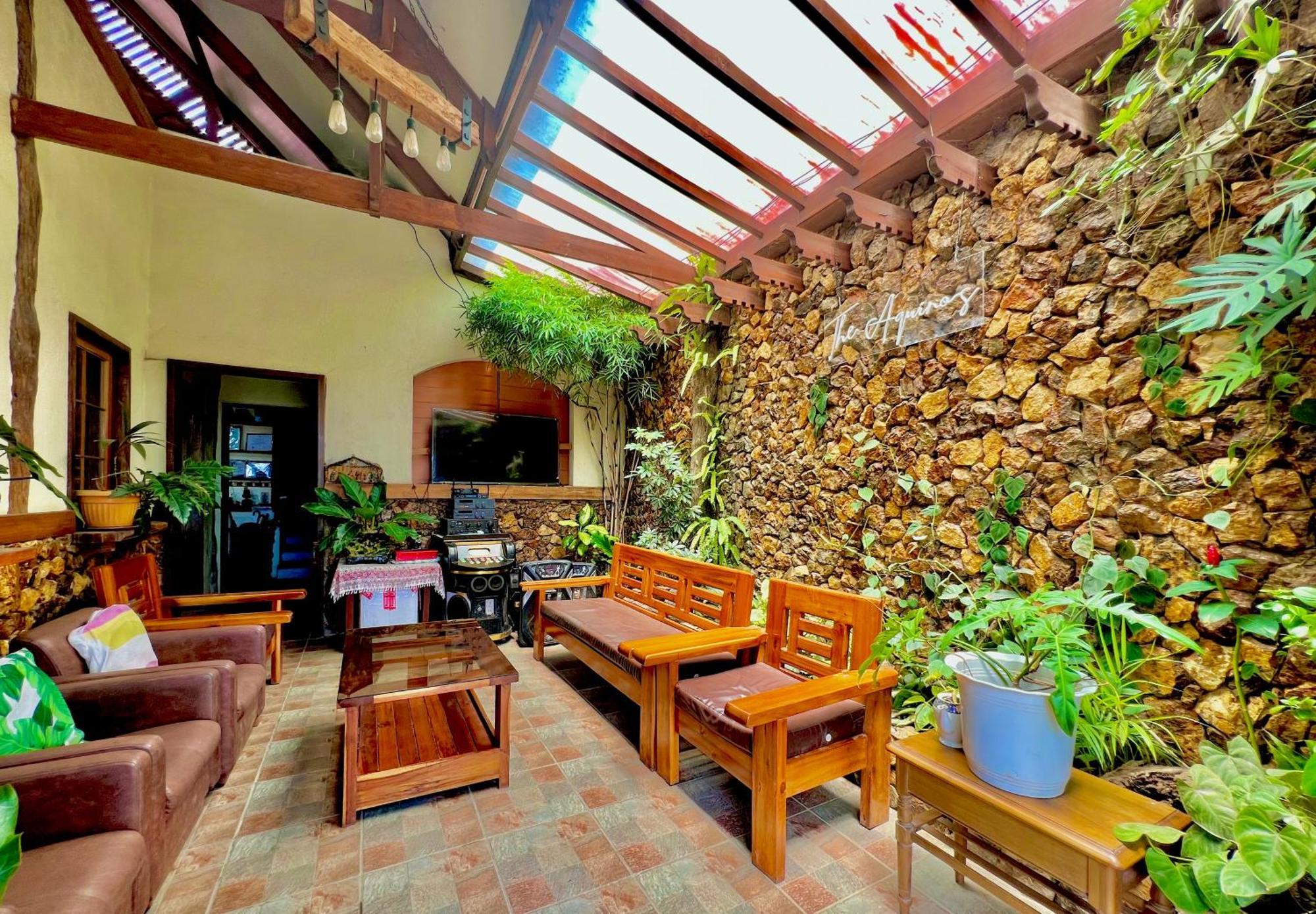 Novie'S Tourist Inn El Nido Zewnętrze zdjęcie