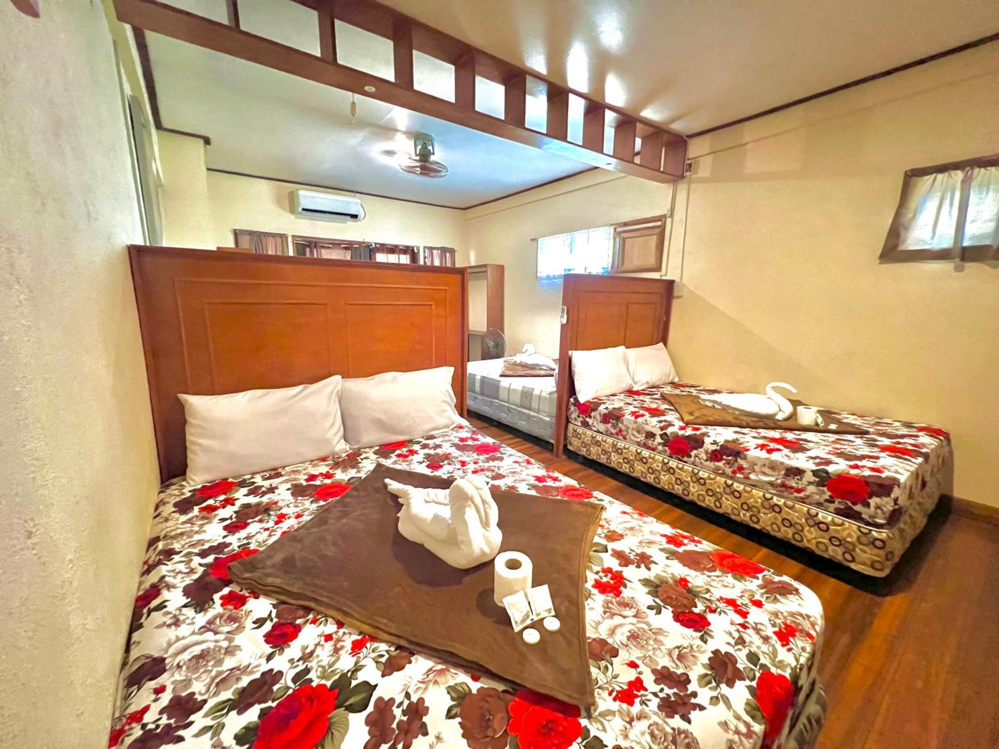 Novie'S Tourist Inn El Nido Zewnętrze zdjęcie