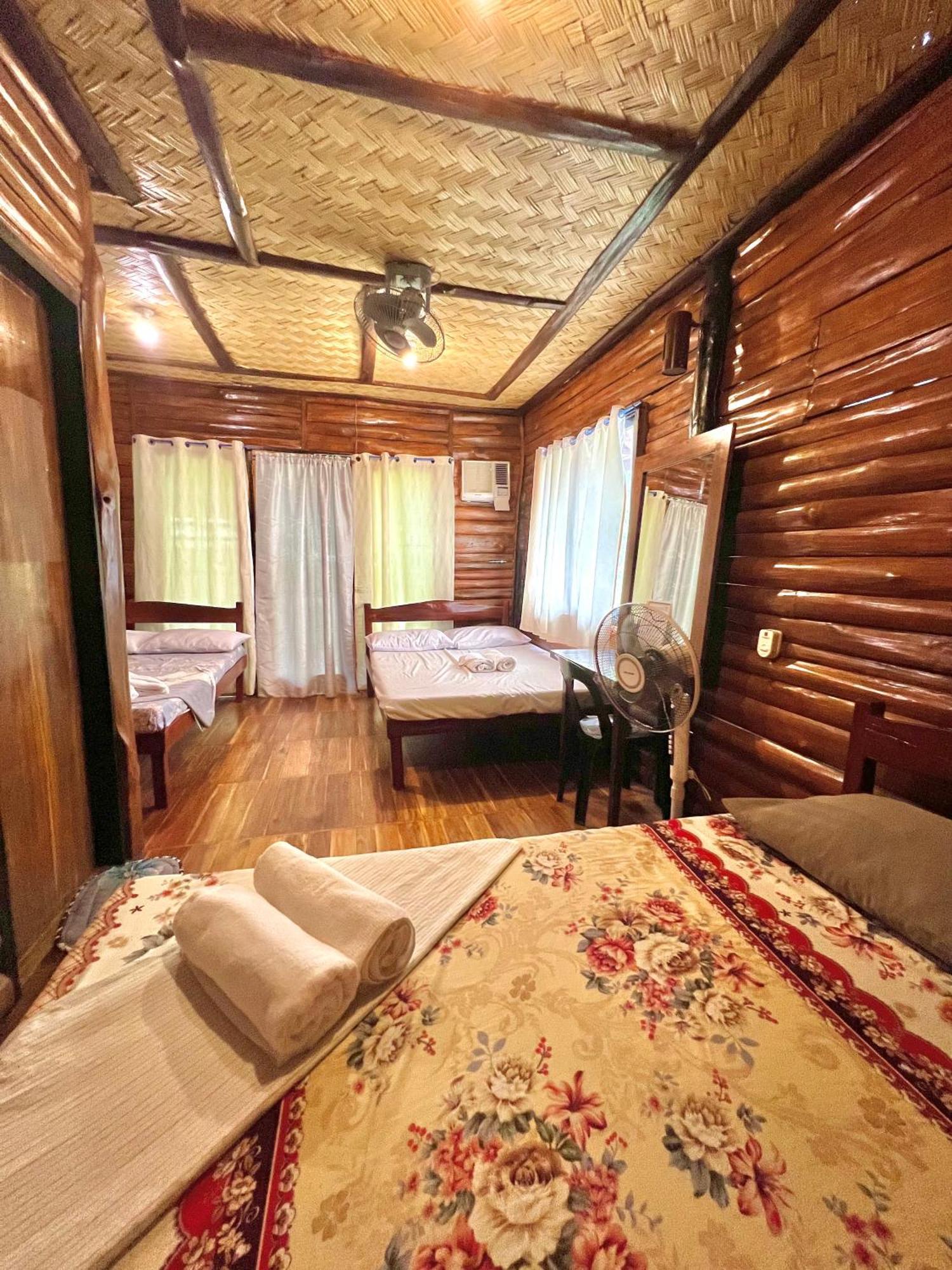 Novie'S Tourist Inn El Nido Zewnętrze zdjęcie